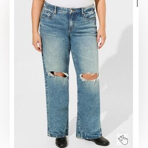 Torrid perfect wide leg vintage stretch. Darker blue. Size 18.